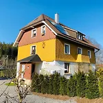 Gaestehaus Sandvoss * Titisee-Neustadt