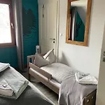 شقة Gaestehaus Sandvoss تيتيسي نيوستادت