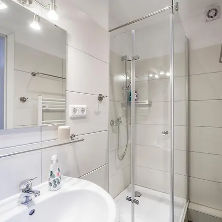 Gaestehaus Sandvoss Daire Titisee-Neustadt