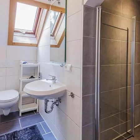 Gaestehaus Sandvoss * Titisee-Neustadt