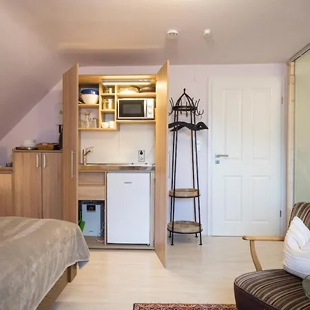 Gaestehaus Sandvoss * Titisee-Neustadt