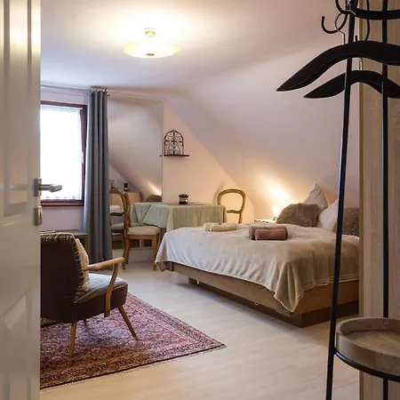 Gaestehaus Sandvoss * Titisee-Neustadt